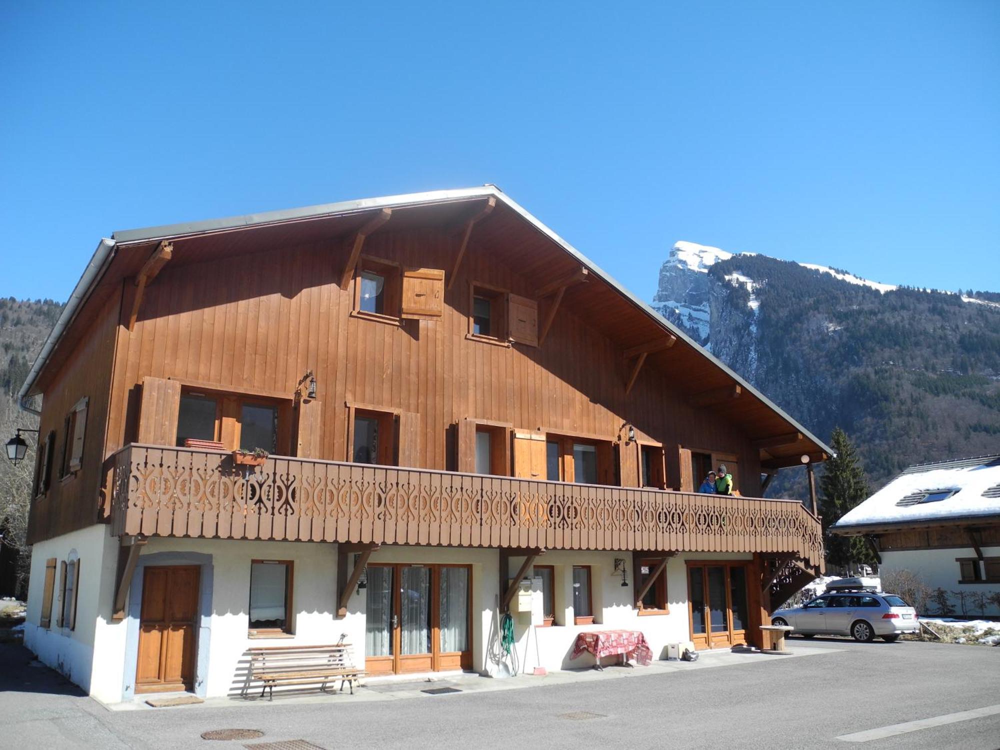 Particulier Loue 2 Appartements Communicants Dans Chalet A Samoens Jusqu A 16 Couchages Esterno foto