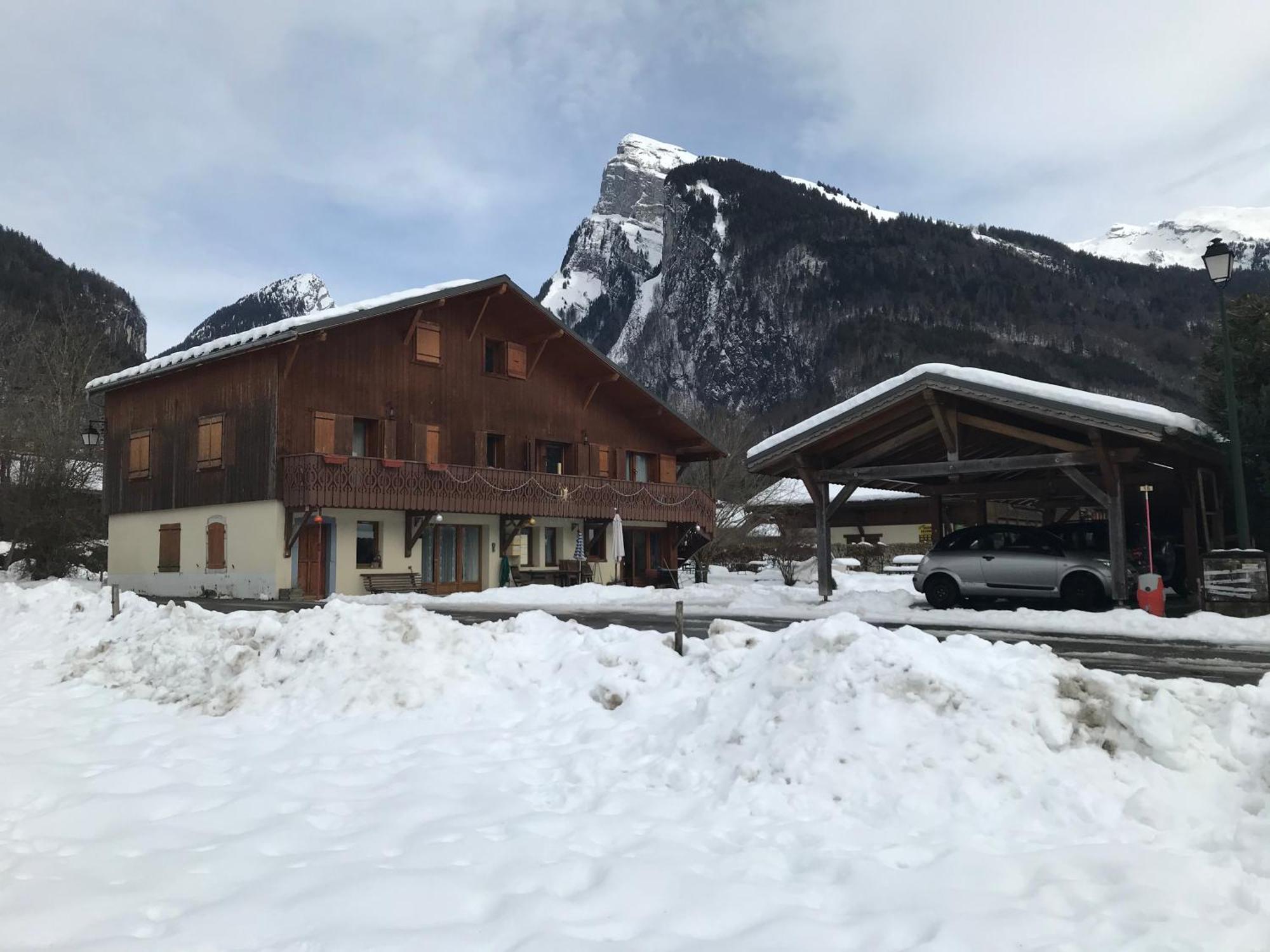 Particulier Loue 2 Appartements Communicants Dans Chalet A Samoens Jusqu A 16 Couchages Esterno foto